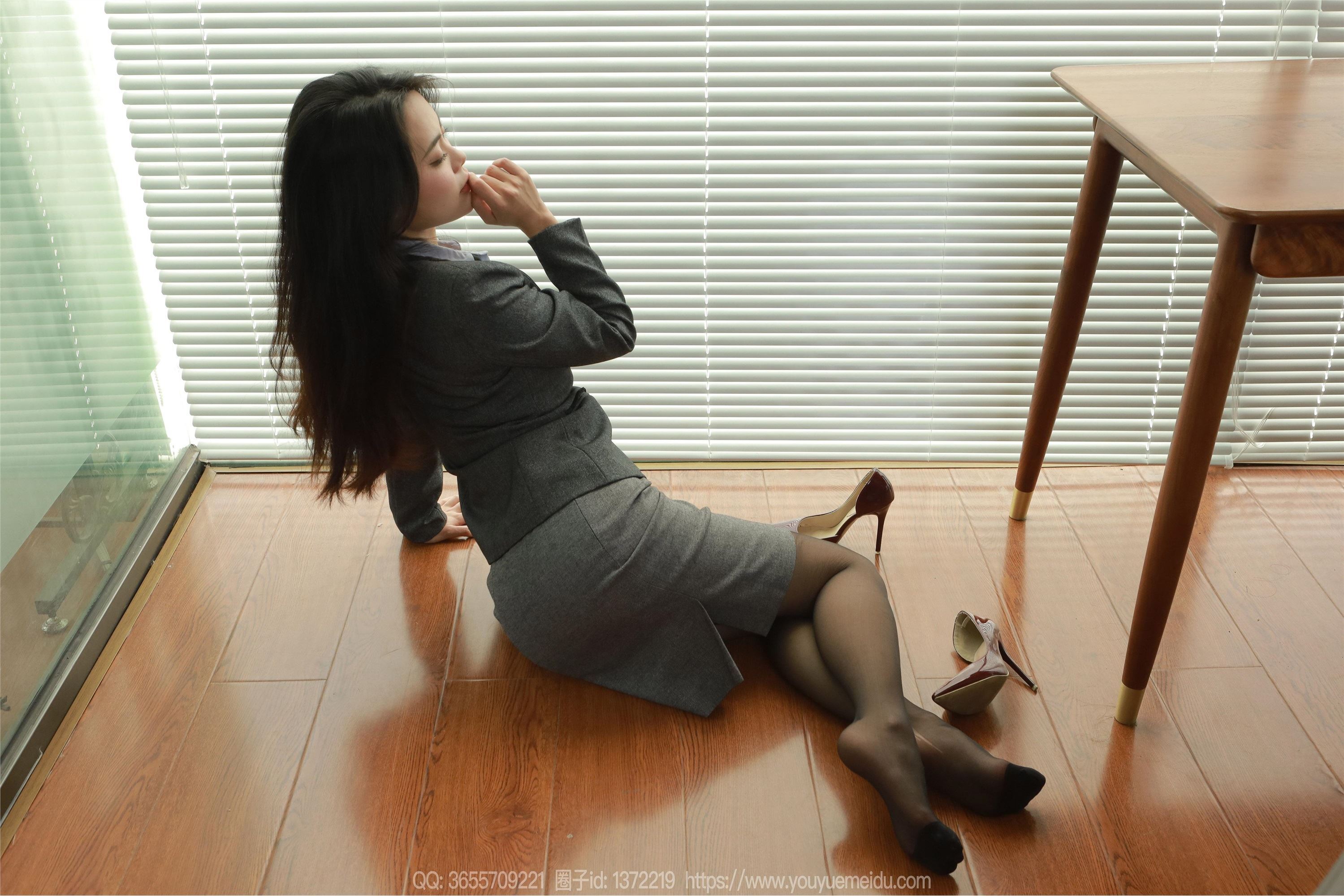 IESS异思趣向  2024.02.11 丝享家 1661 兔兔《偷偷加班》